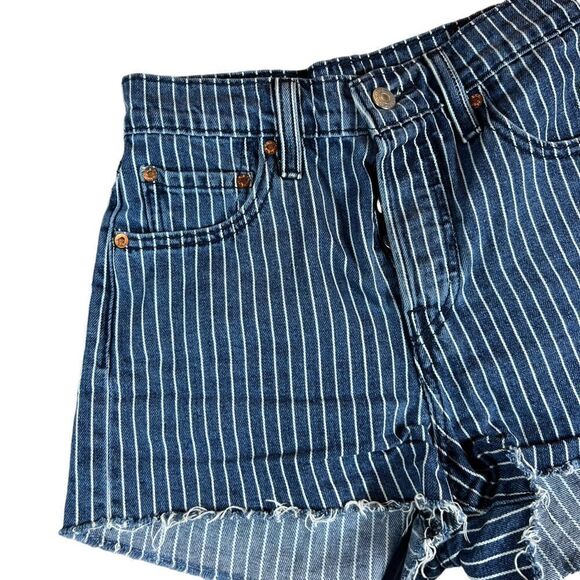 Rare! Levi’s x Stranger Things Pin Stripe Denim Cut Off Shorts - Picture 8 of 10